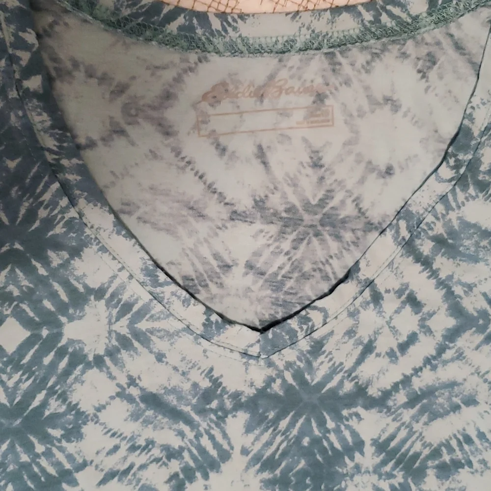 Eddie Bauer cotton tank tie-dye (sm) - Picture 2 of 3